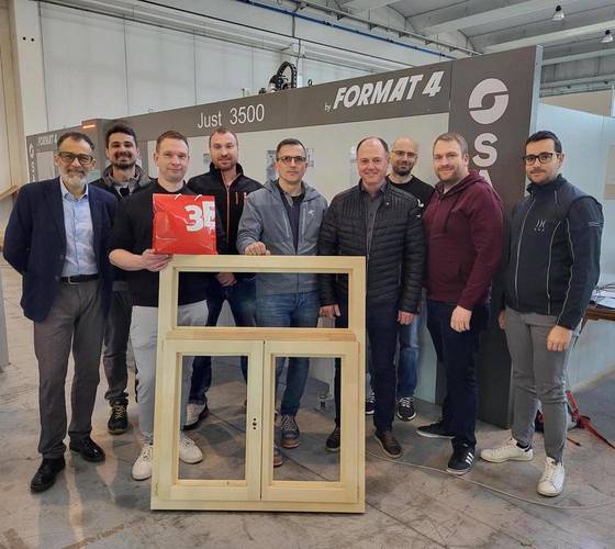 Succesvolle machineacceptatie bij SAOMAD/FELDER GROUP - Johannes Müller schrijnwerkerij gaat van start met CNC productie